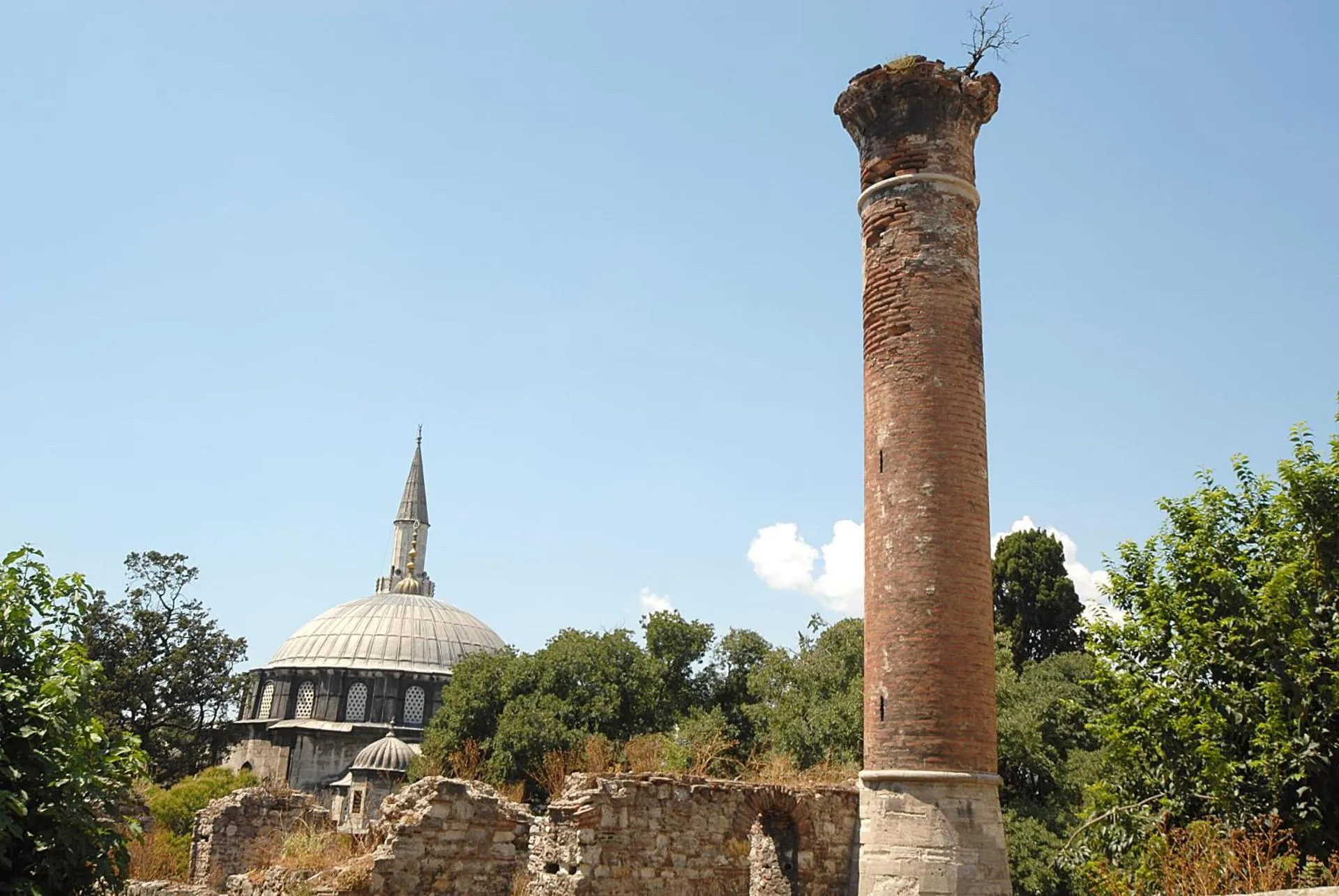 Otelden Sokullu Mehmet Paşa Camii manzarası